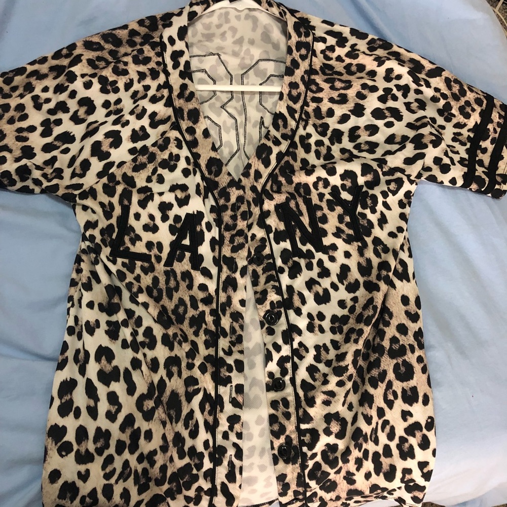Baseball button up